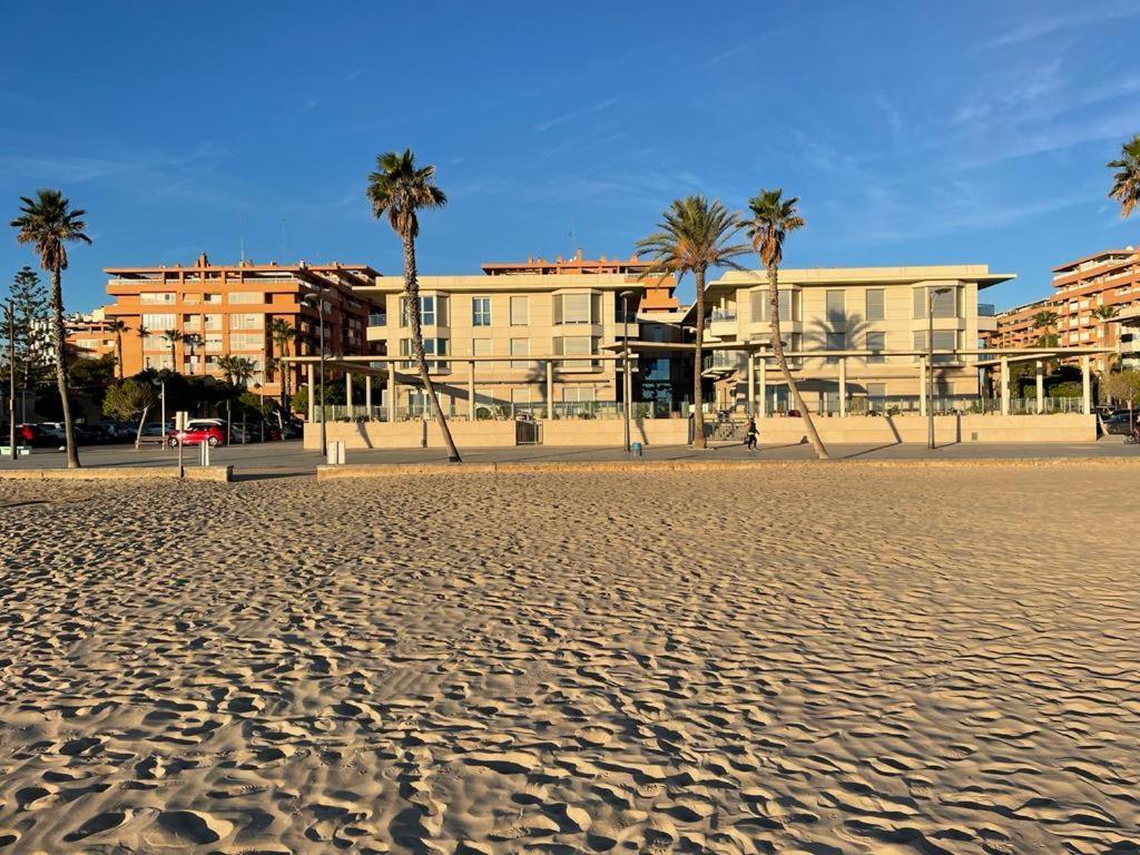 Sunny&Beach In Valenza Esterno foto